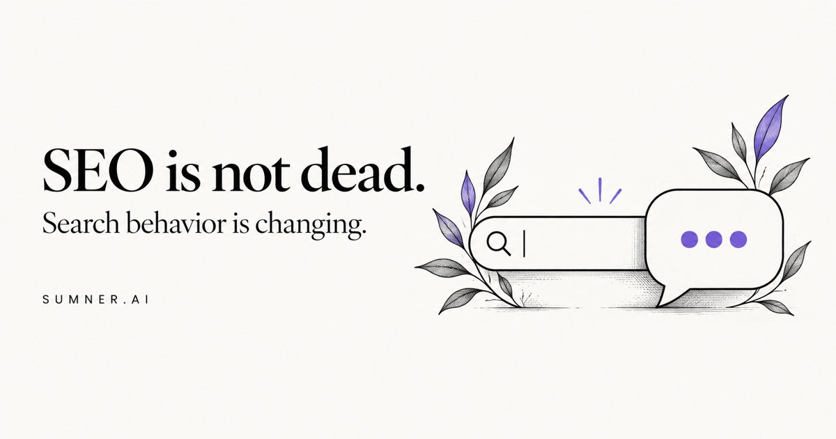 Search bar and AI conversation bubble: SEO is not dead, search behavior is changing.